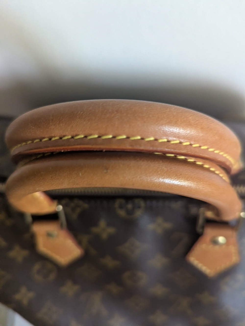 Louis Vuitton Monogram Speedy 35 Handbag - Picture 15 of 17